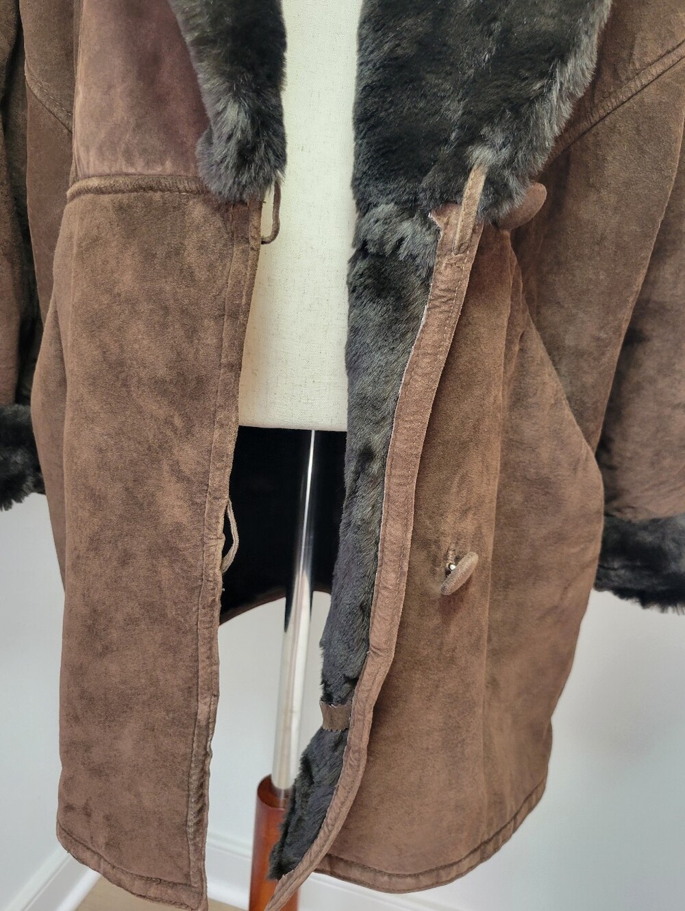 Vintage The Flight Club Brown Suede Faux Fur Oversized Statement Coat M - Picture 8 of 15